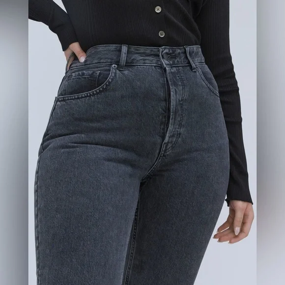 NWT Everlane High Rise ‘The Curvy Cheeky Jean,’ in Washed Black, 23 - Picture 7 of 14